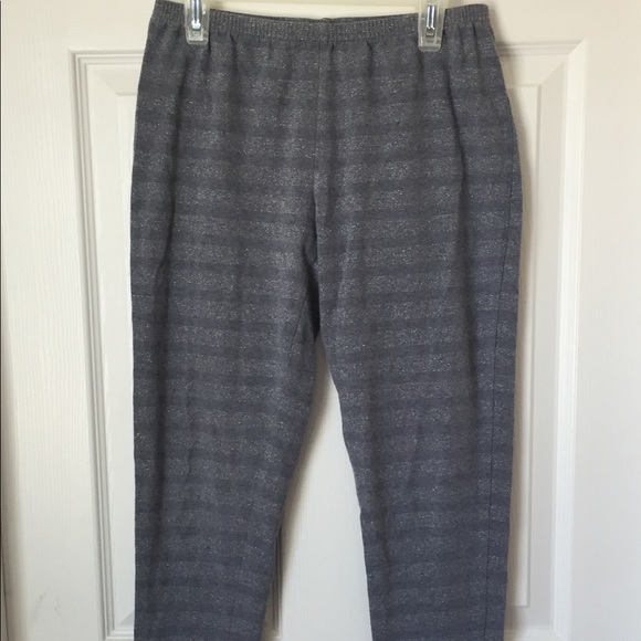2 Girl Grey/Sparkly Leggings - Picture 3 of 4